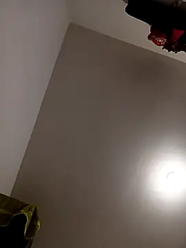 HotRolo online show from March 3, 2026, 4:18 am