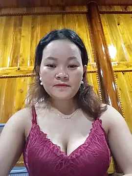 ctm-cute online show from October 5, 2025, 10:07 pm