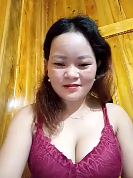 ctm-cute online show from October 6, 2025, 10:18 pm