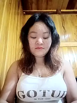 ctm-cute online show from April 24, 2026, 9:28 pm