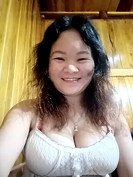 ctm-cute online show from April 26, 2026, 1:47 am