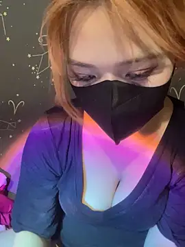 NaneyLy online show from September 8, 2025, 5:23 pm