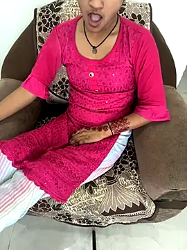 Student girl2 online show from September 10, 2025, 4:56 am