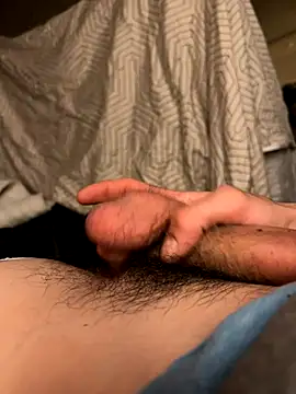 Snapshot of eltet12 chatting on October 28, 2025, 11:40 pm eltet12 online show from October 28, 2025, 11:40 pm