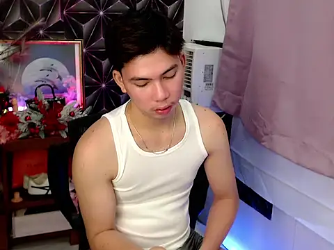 ursweet jade online show from November 20, 2025, 10:48 am