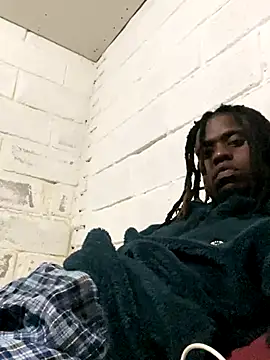 Wuu2now online show from September 12, 2025, 5:02 pm