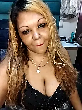 hemilynthomas2467 online show from November 16, 2025, 11:16 am