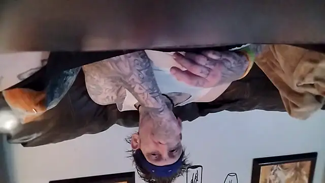 MRTATTWO online show from September 13, 2025, 1:16 am