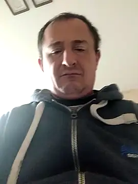 Snapshot of zurab39 chatting on October 18, 2025, 9:10 am zurab39 online show from October 18, 2025, 9:10 am