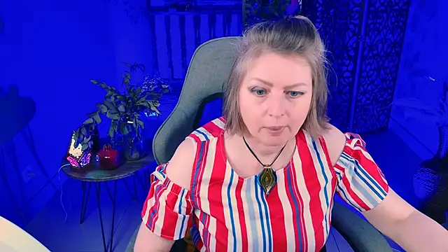 TiffanyBrauny online show from September 9, 2025, 10:26 am