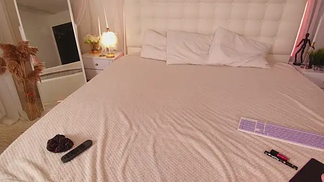 Snapshot of Lilit_1Love chatting on September 26, 2025, 4:33 pm Lilit 1Love online show from September 26, 2025, 4:33 pm