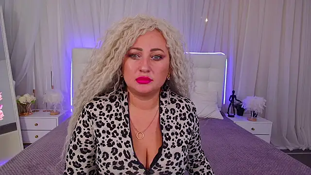 Snapshot of Lilit_1Love chatting on October 13, 2025, 4:29 pm Lilit 1Love online show from October 13, 2025, 4:29 pm