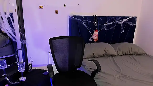 Snapshot of john_mystic chatting on October 24, 2025, 3:14 am john mystic online show from October 24, 2025, 3:14 am