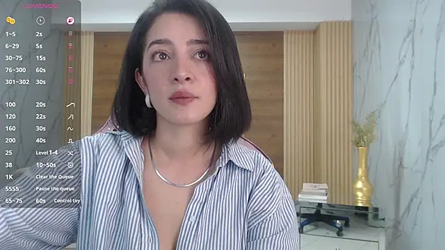 sara lopez s online show from March 24, 2026, 1:38 pm