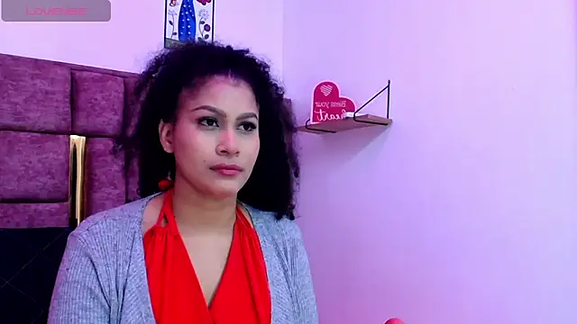 AYSHA WATSON online show from October 7, 2025, 1:08 pm