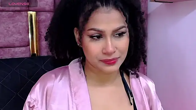 AYSHA WATSON online show from October 16, 2025, 1:01 pm