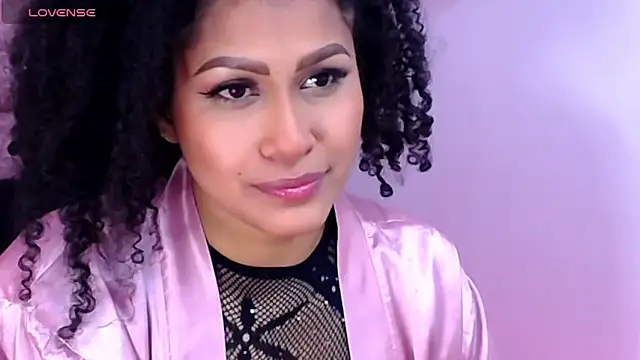 AYSHA WATSON online show from October 17, 2025, 1:03 pm