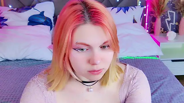 Evie Vall online show from February 4, 2026, 12:11 pm