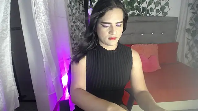 ivone golosa online show from January 6, 2026, 8:01 pm