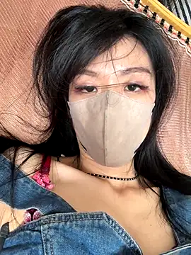 Sakura 2025 online show from September 11, 2025, 12:33 am