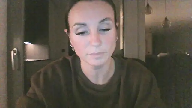 Justnani001 online show from October 7, 2025, 8:06 pm