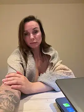 Snapshot of Justnani001 chatting on March 31, 2026, 8:31 pm Justnani001 online show from March 31, 2026, 8:31 pm