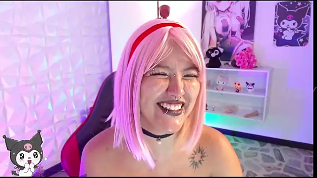 lil candy77 online show from May 10, 2026, 12:21 pm