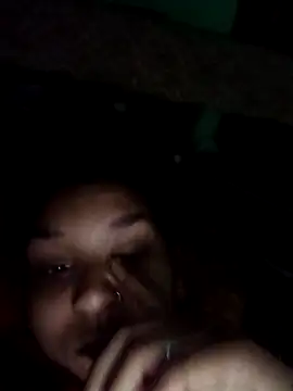 Snapshot of Idhika_Jha chatting on September 9, 2025, 1:16 am Idhika Jha online show from September 9, 2025, 1:16 am