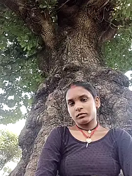 Snapshot of Idhika_Jha chatting on September 21, 2025, 6:26 am Idhika Jha online show from September 21, 2025, 6:26 am