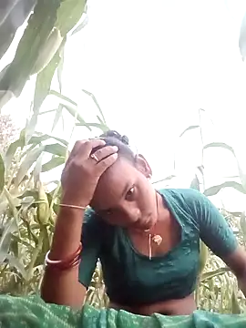 Snapshot of Idhika_Jha chatting on September 23, 2025, 12:52 pm Idhika Jha online show from September 23, 2025, 12:52 pm