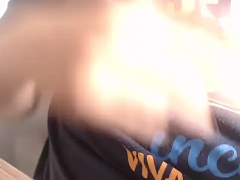 Snapshot of PoneiHetero chatting on October 13, 2025, 7:36 pm PoneiHetero online show from October 13, 2025, 7:36 pm