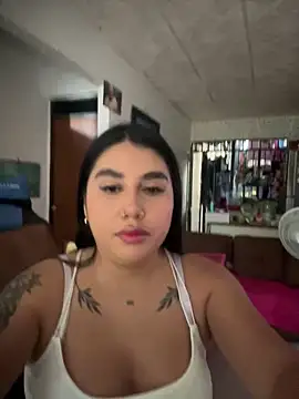 Snapshot of Sophie_Dreamss chatting on October 5, 2025, 8:51 pm Sophie Dreamss online show from October 5, 2025, 8:51 pm