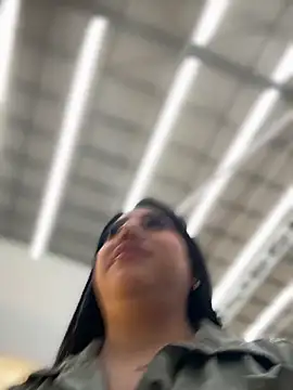 Snapshot of Sophie_Dreamss chatting on October 22, 2025, 7:24 pm Sophie Dreamss online show from October 22, 2025, 7:24 pm