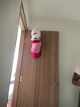 Sophie Dreamss online show from February 23, 2026, 8:06 pm