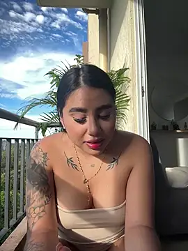 Sophie Dreamss online show from May 2, 2026, 9:31 pm