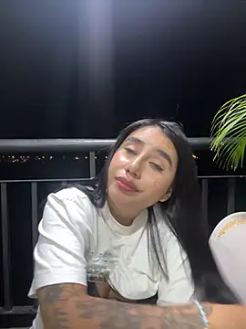 Sophie Dreamss online show from June 14, 2026, 2:24 am