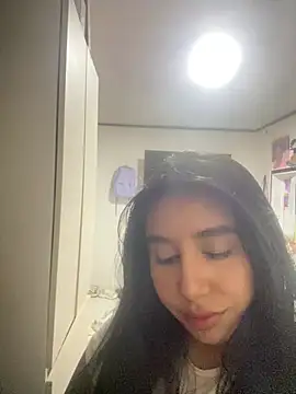 Sophie Dreamss online show from July 5, 2026, 9:38 am