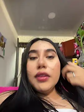 Sophie Dreamss online show from July 13, 2026, 9:39 pm