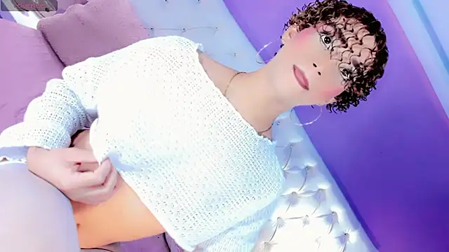 Nauthy girl online show from May 7, 2026, 1:05 pm