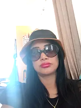 Danielita2025 online show from February 18, 2026, 4:58 pm