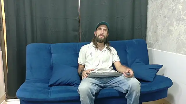 hairy mannn online show from September 12, 2025, 7:58 pm