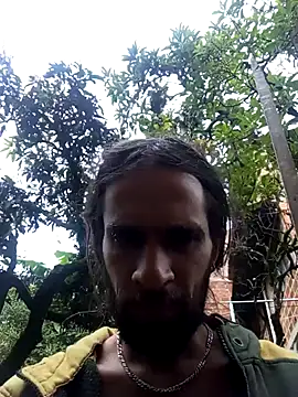 Snapshot of hairy_mannn chatting on January 6, 2026, 1:37 pm hairy mannn online show from January 6, 2026, 1:37 pm