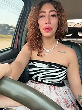 Snapshot of roxyrougee chatting on February 25, 2026, 2:48 pm roxyrougee online show from February 25, 2026, 2:48 pm