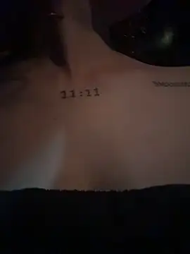 Snapshot of roxyrougee chatting on March 8, 2026, 2:15 am roxyrougee online show from March 8, 2026, 2:15 am