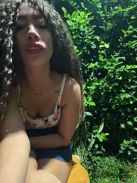 roxyrougee online show from June 27, 2026, 10:53 am