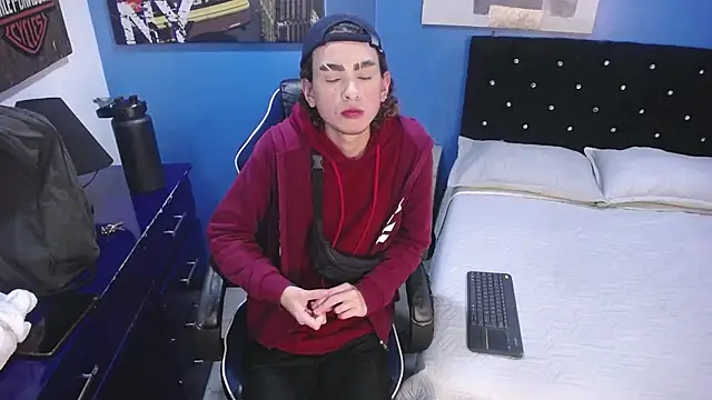 Aaron Fordd online show from October 8, 2025, 7:44 pm