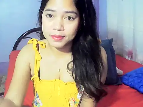 xmaldita18 online show from February 18, 2026, 4:58 pm