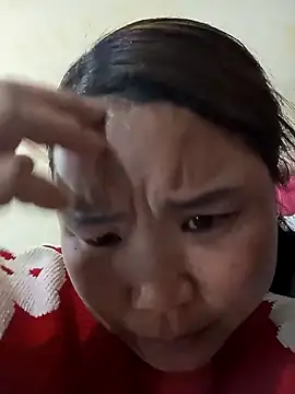 may-squirl online show from February 2, 2026, 1:32 pm