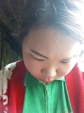 may-squirl online show from February 18, 2026, 1:12 am