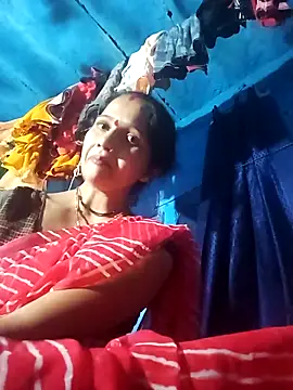 Jooli xx online show from September 25, 2025, 1:48 pm